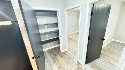 Listing photo thumbnail