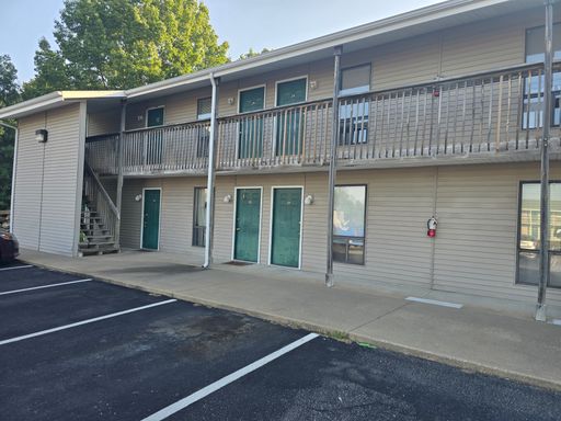 852 Hwy D #30, Osage Beach, MO 65065