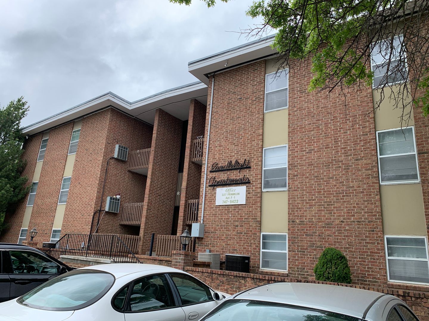 Warrensburg Apartment: 317 Franklin Ave