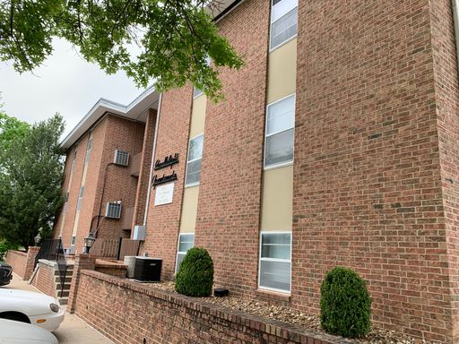 121 E Hunt Ave #C-205, Warrensburg, MO 64093