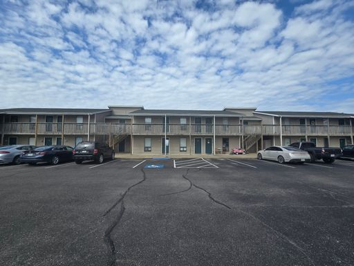 856 Hwy D #47, Osage Beach, MO 65065