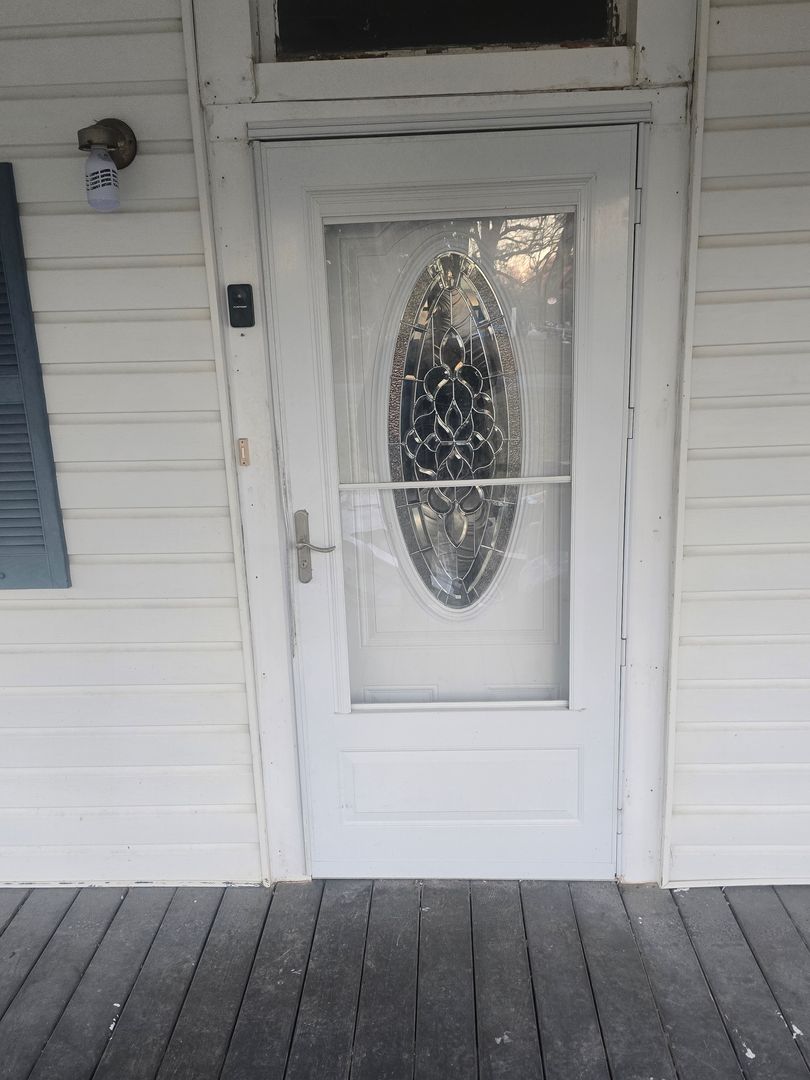 Woodland House: 30 S 8th Ave