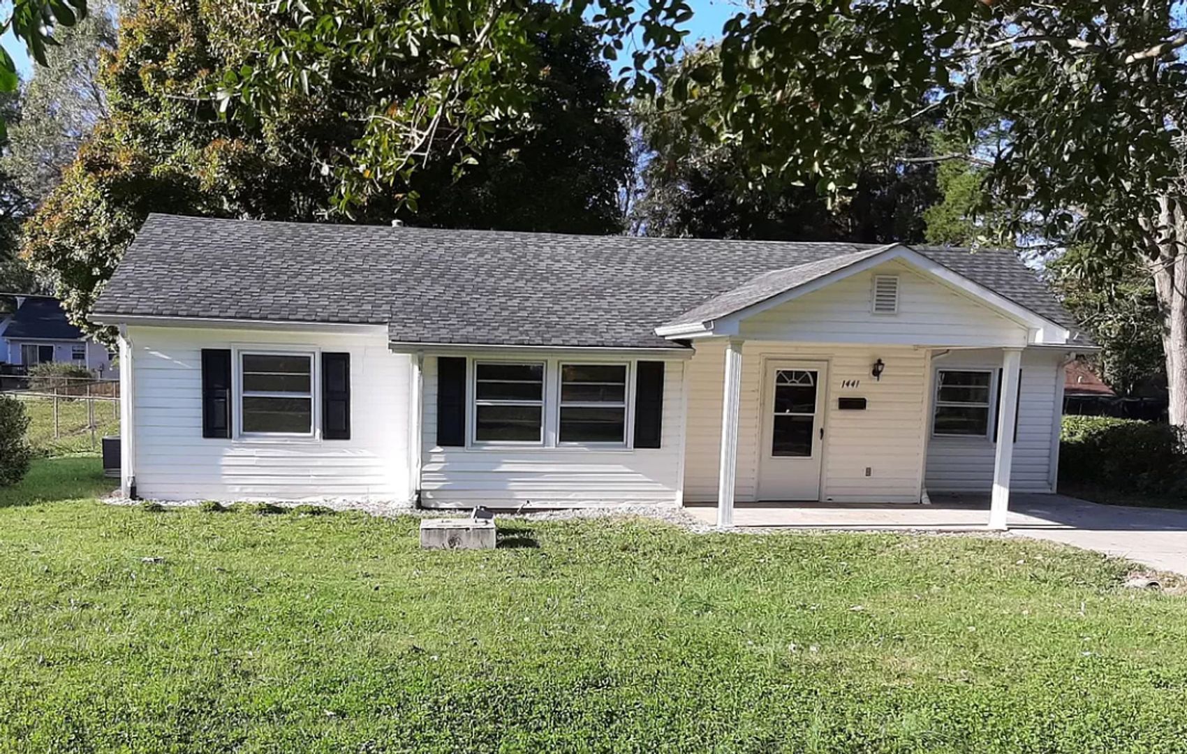 Rock Hill House: 1441 Bose Ave