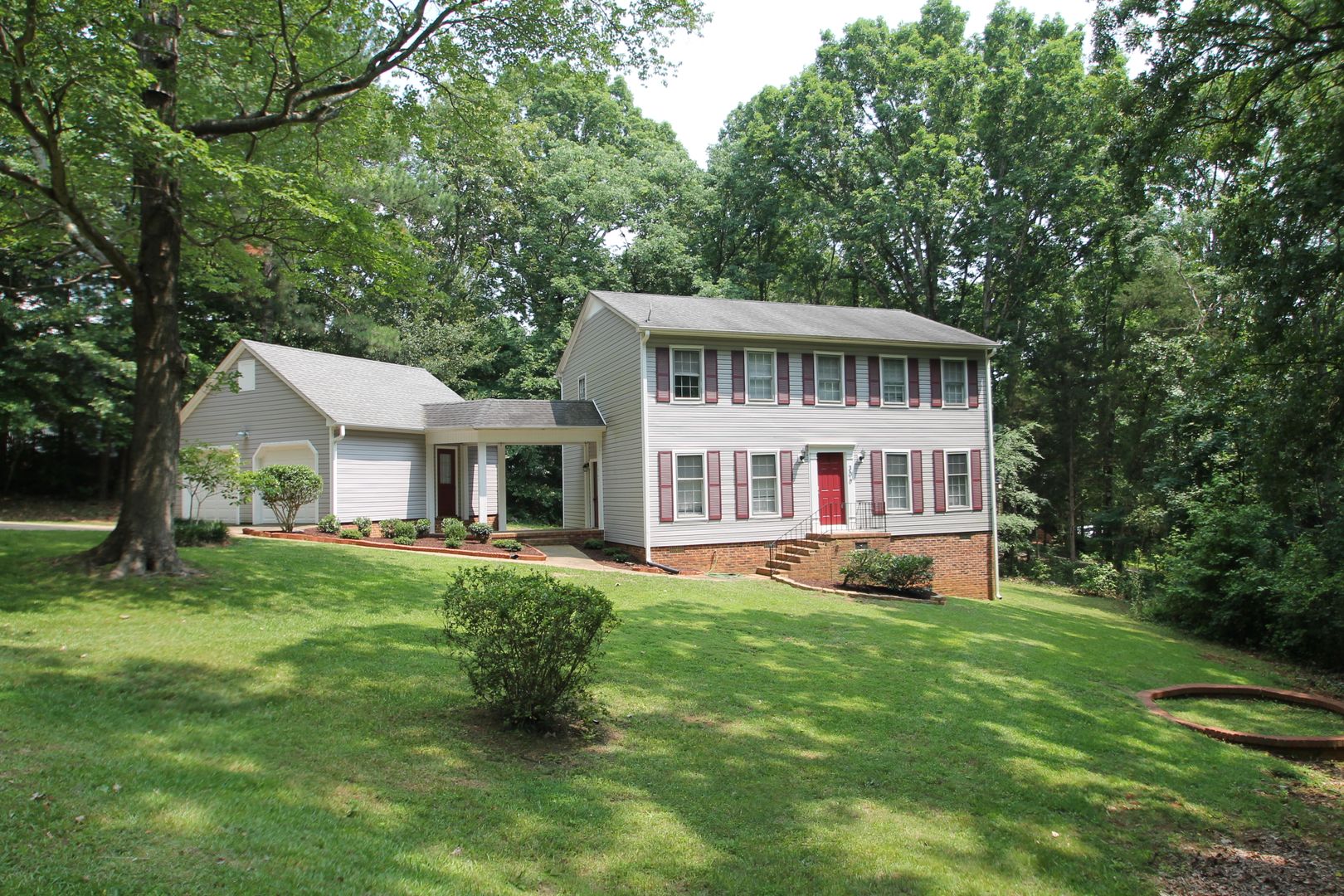 Rock Hill House: 3065 Devonshire Drive