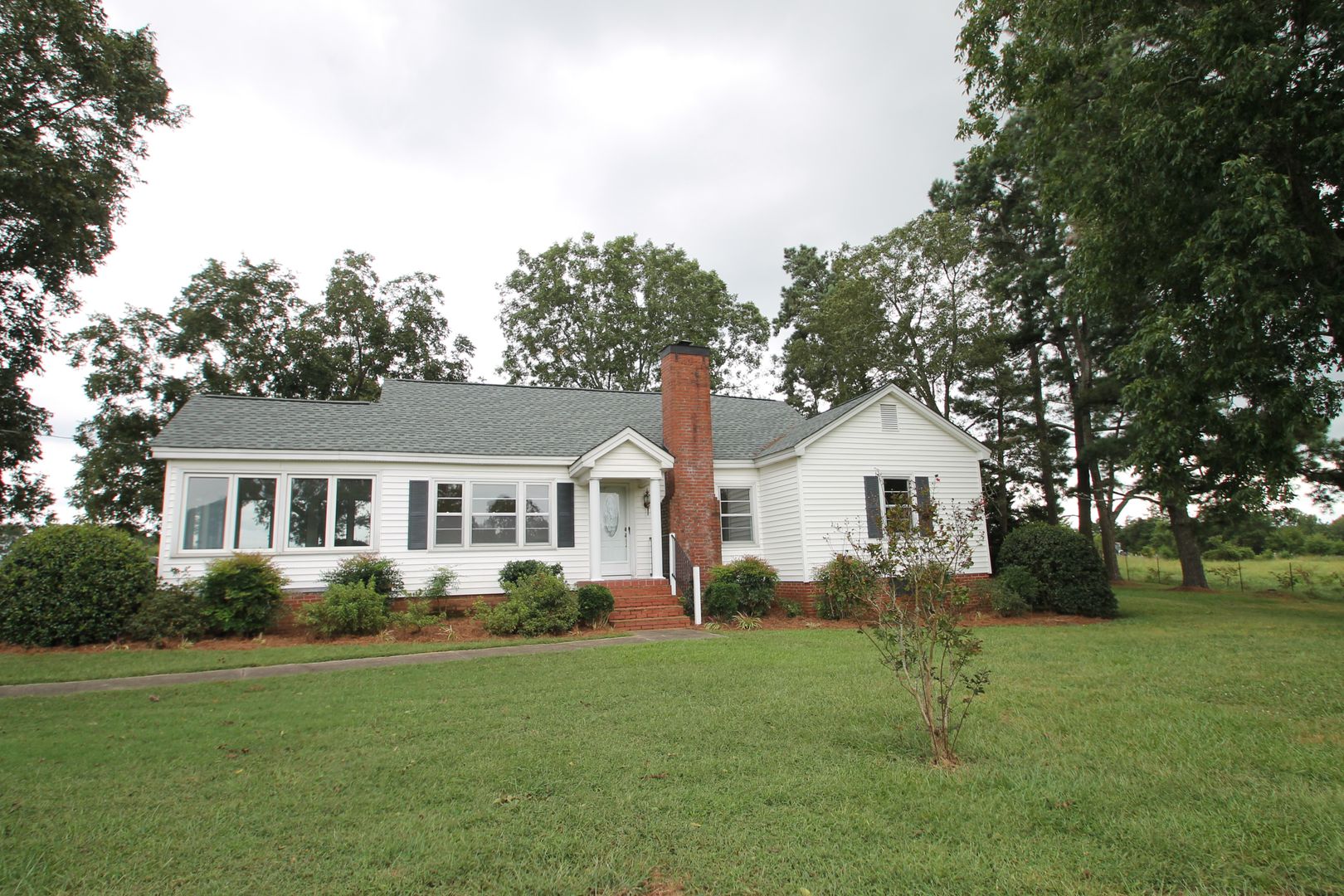 Rock Hill House: 4828 WH Borders Road