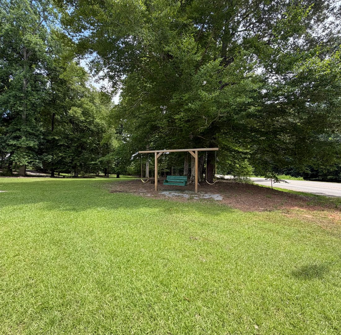Hickory Grove Road 5126 7 of 12