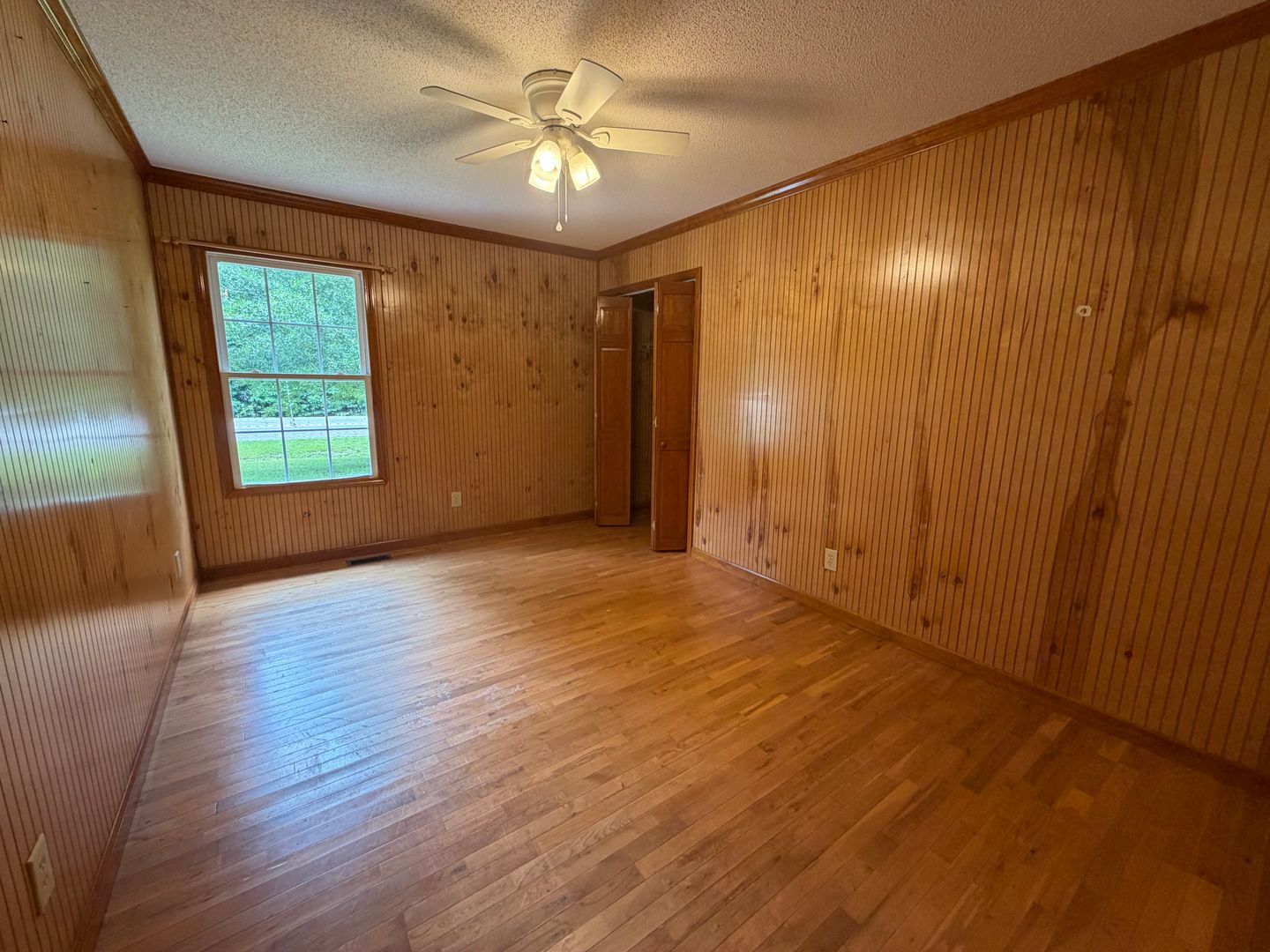 Hickory Grove Road 5126 16 of 21