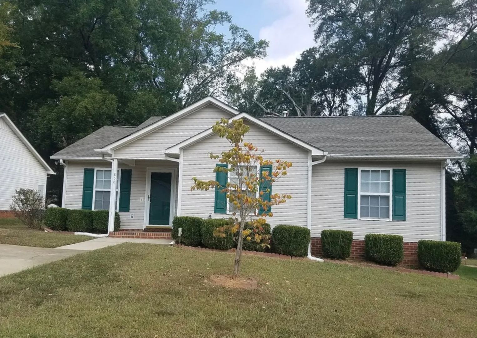 Rock Hill House: 850 Finley View Drive