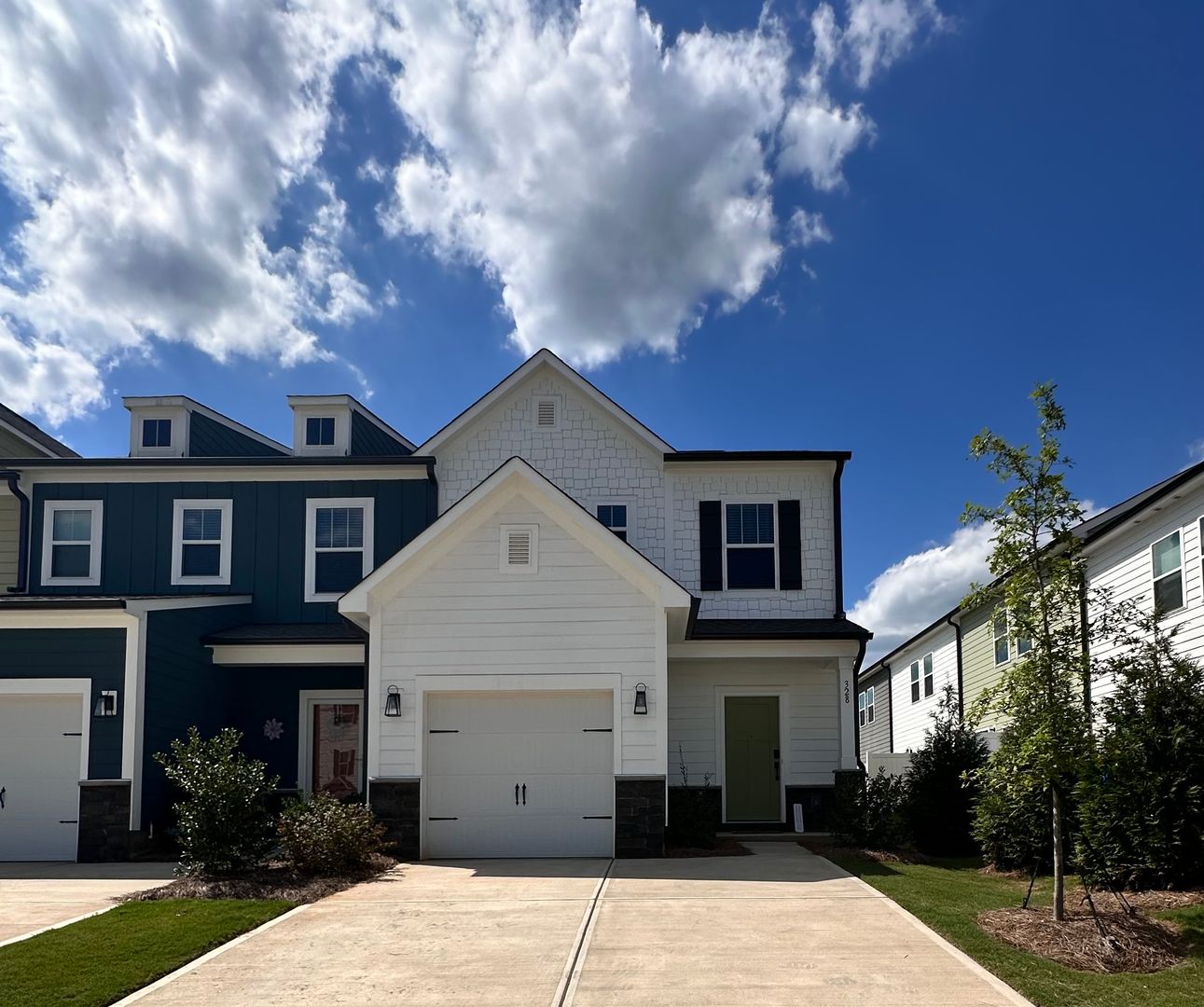 Clover House: 328 Drawbar Drive