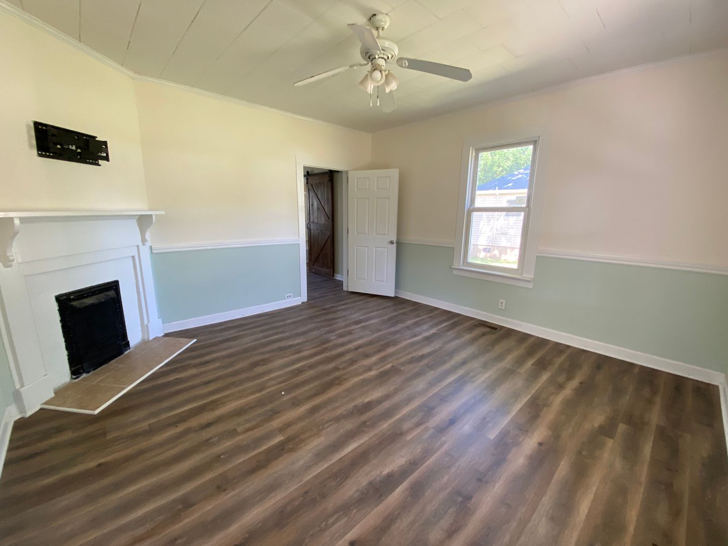 Clover House: 130 Oak Street