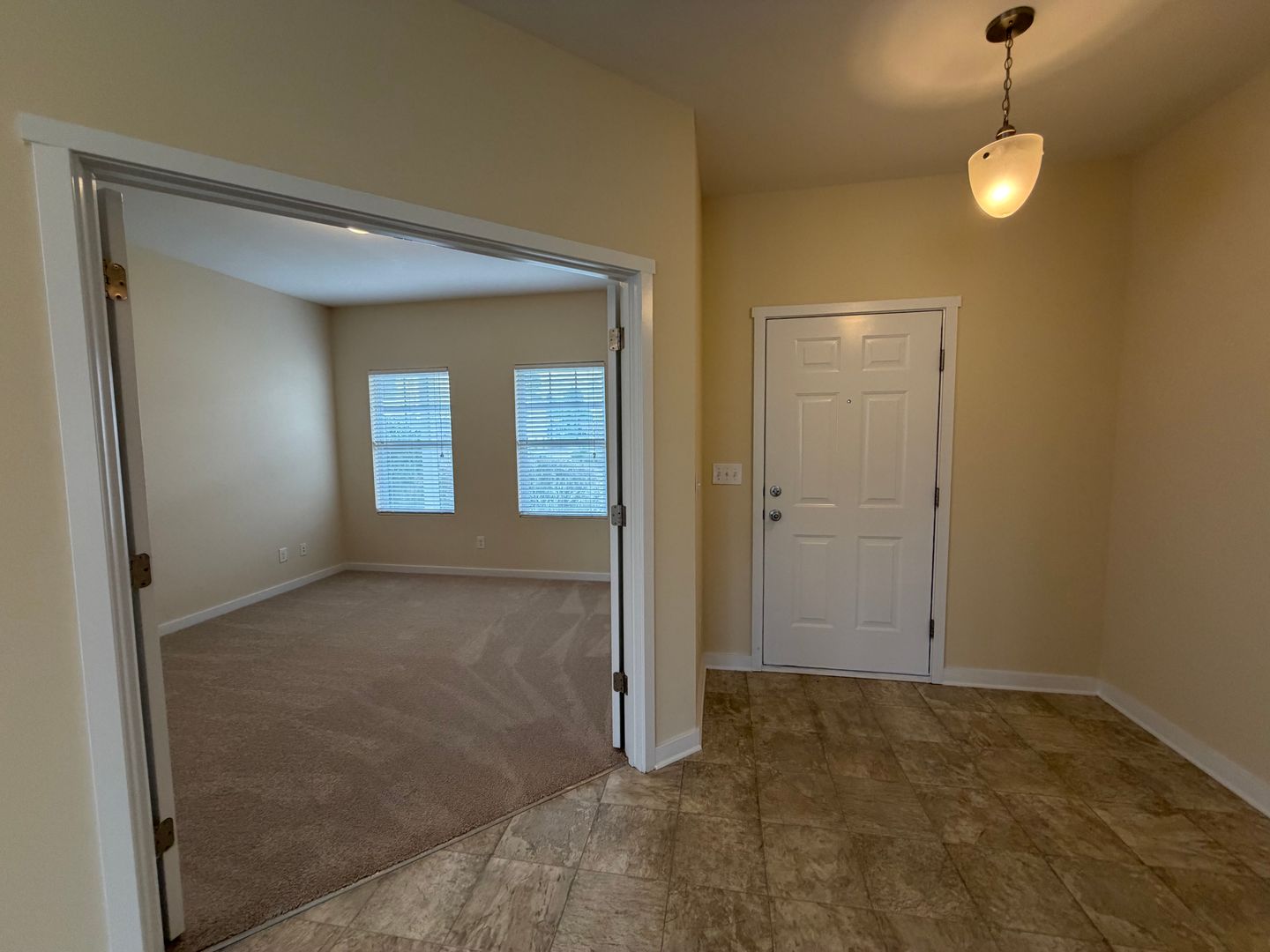 Shaw Avenue 1328 2 of 12
