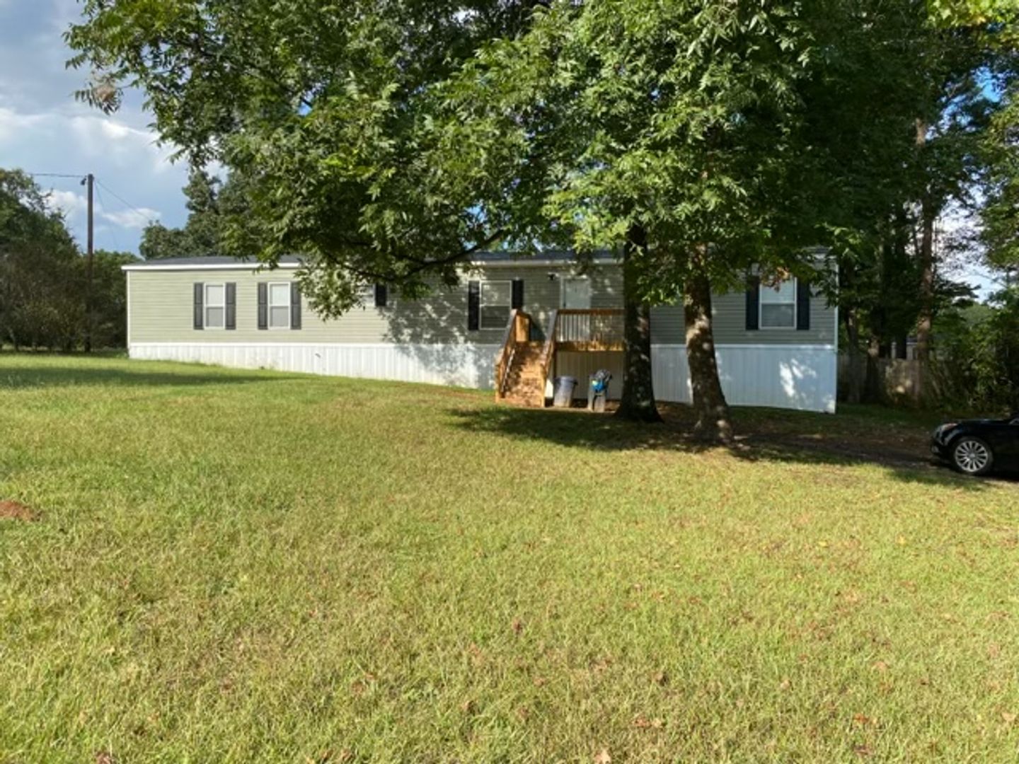 Rock Hill House: 2875 Lesslie Dale Road