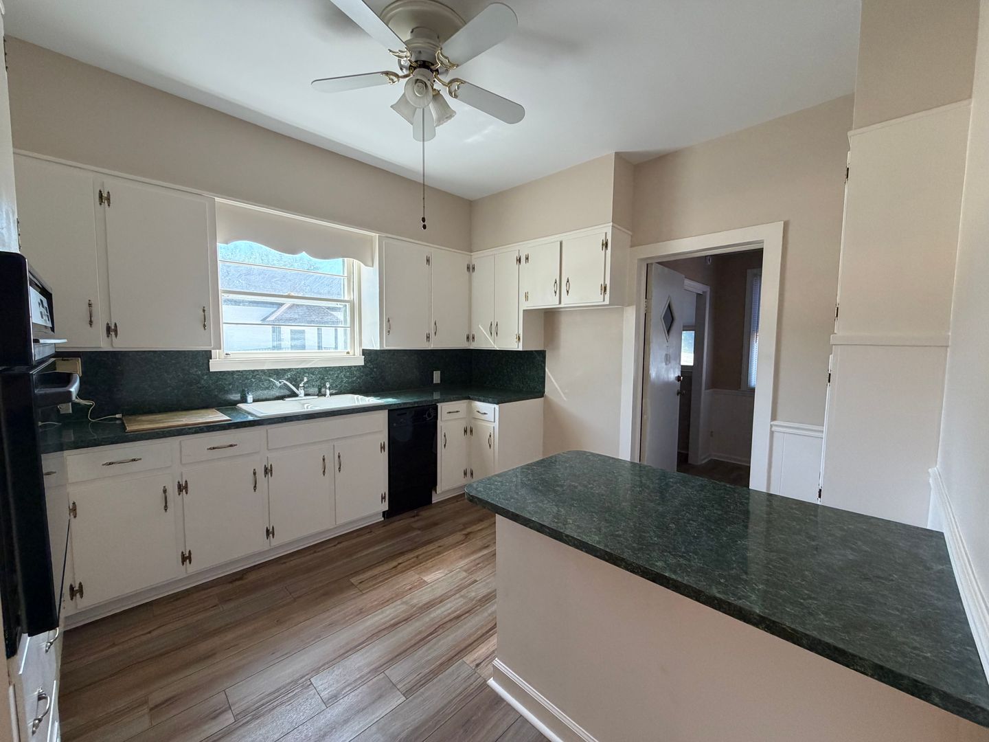 Ebenezer Road 1541 7 of 12