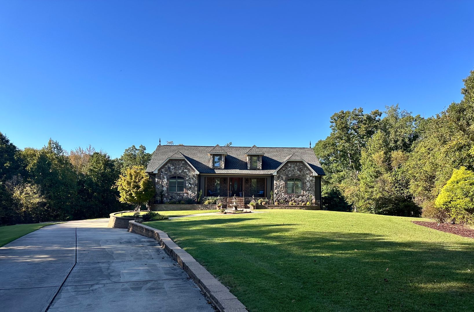 Exclusively Offered By Muse Realty Rentals, LLC