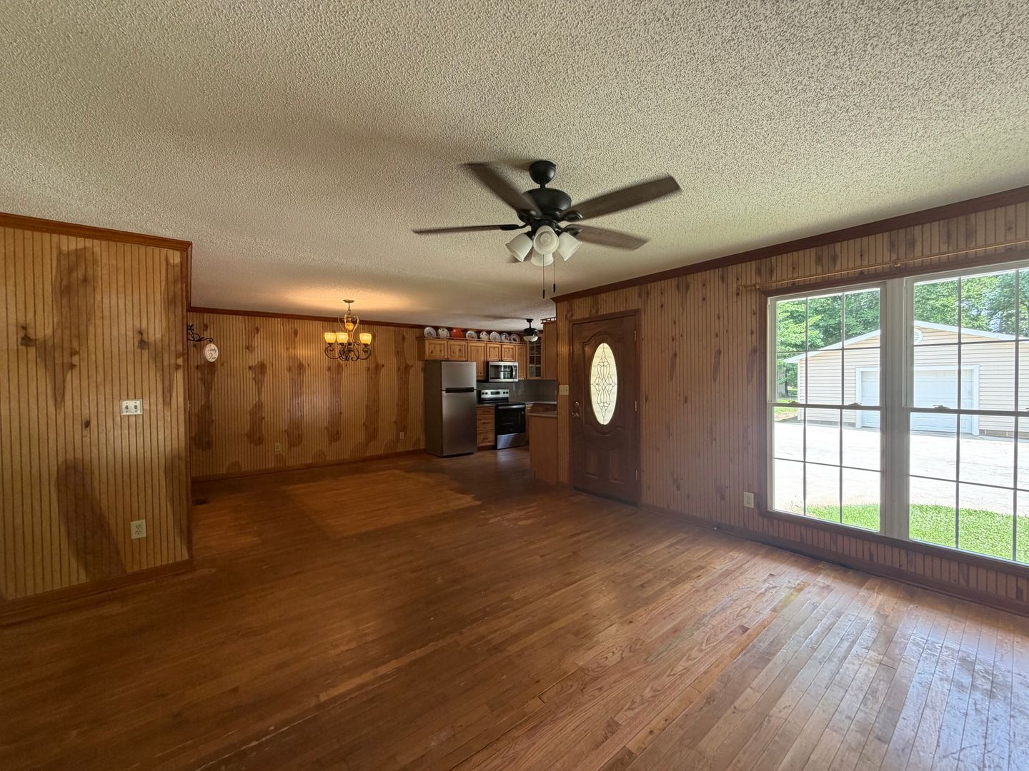 Hickory Grove Road 5126 10 of 12