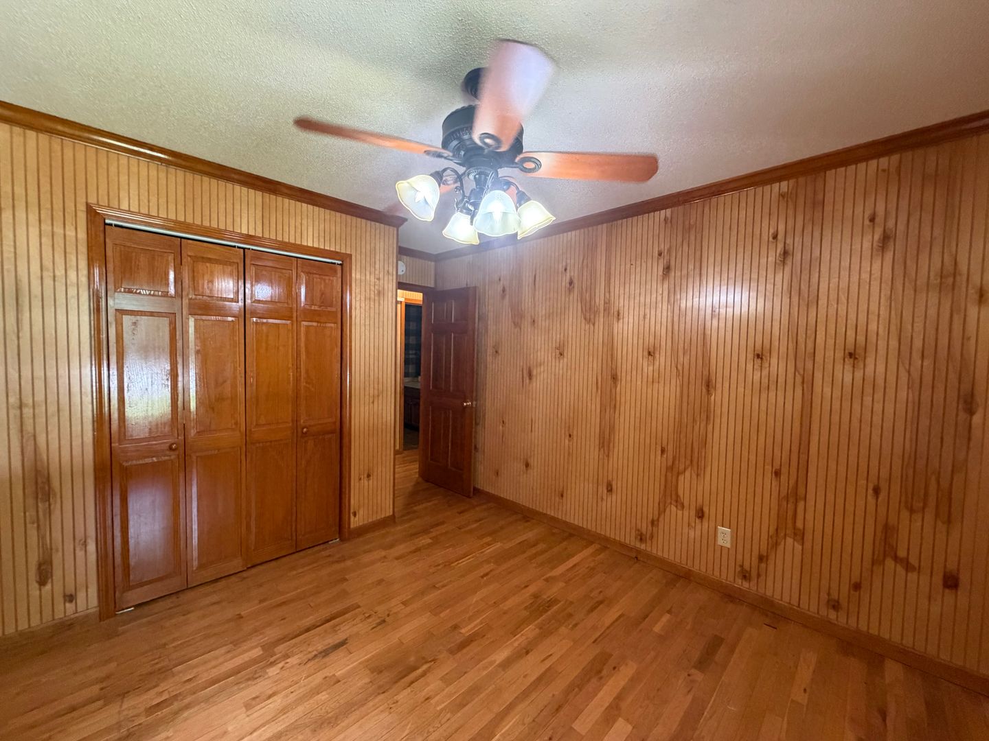 Hickory Grove Road 5126 19 of 21