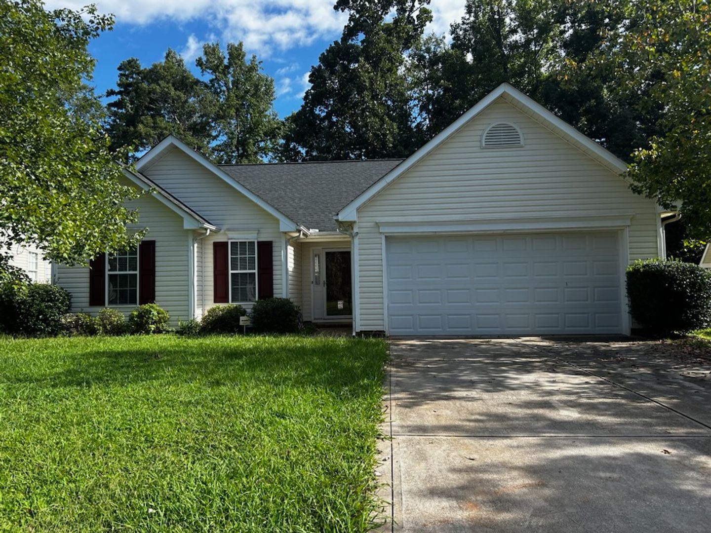 Rock Hill House: 1281 Spring View Court