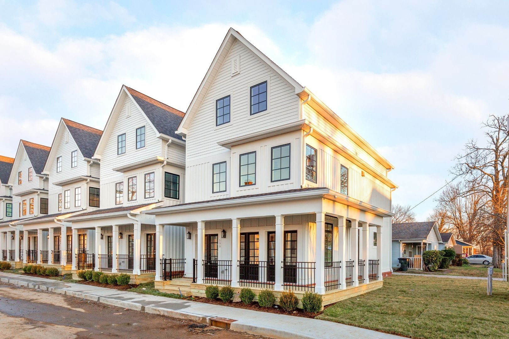 Nashville House: 500 Hobson Chapel Place