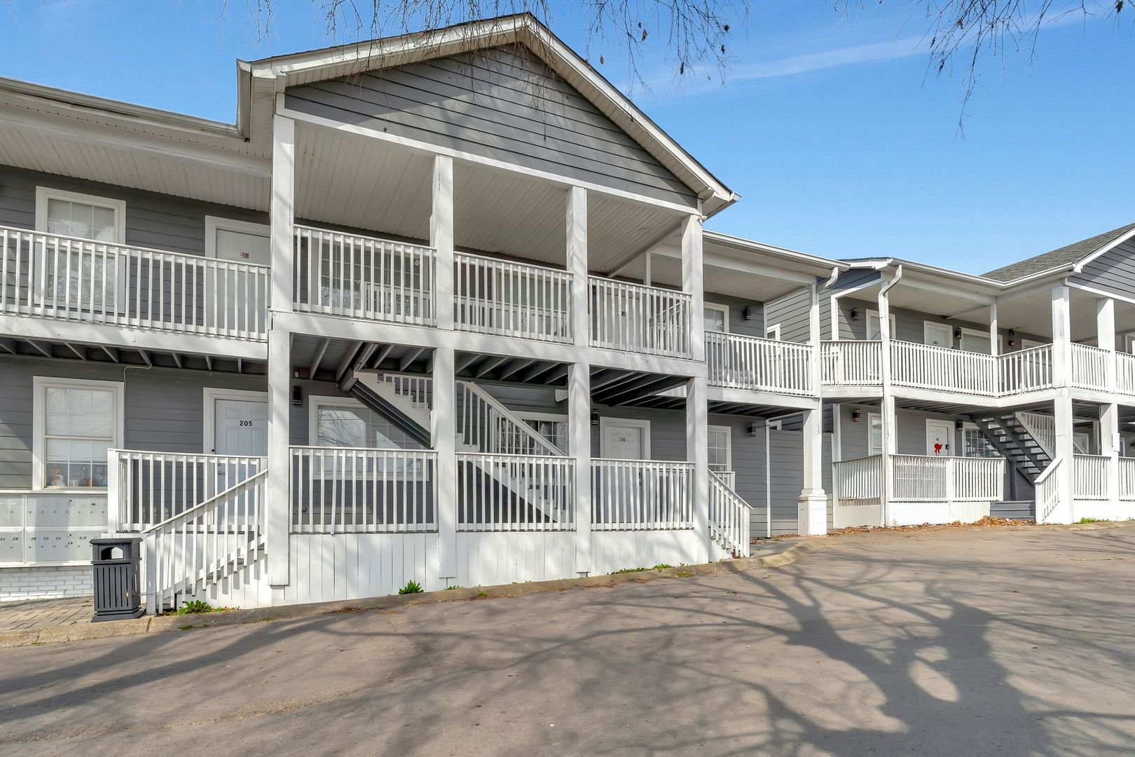 Madison Apartment: 265 E Old Hickory Blvd