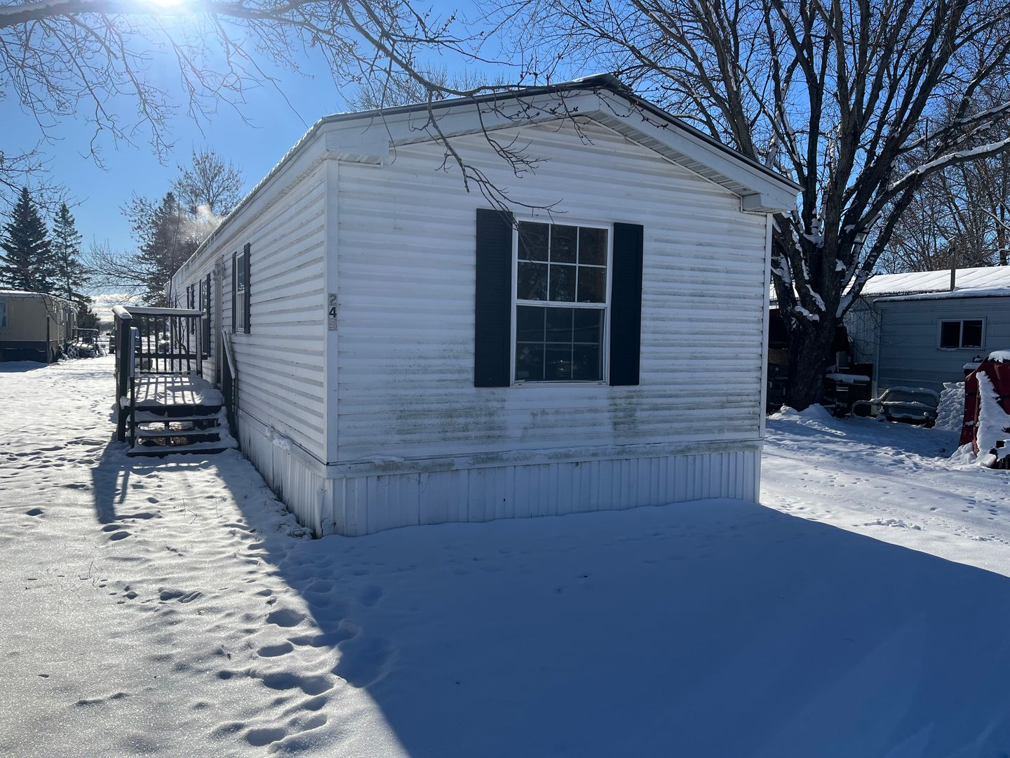 Perham Apartment: Pine Cone Park