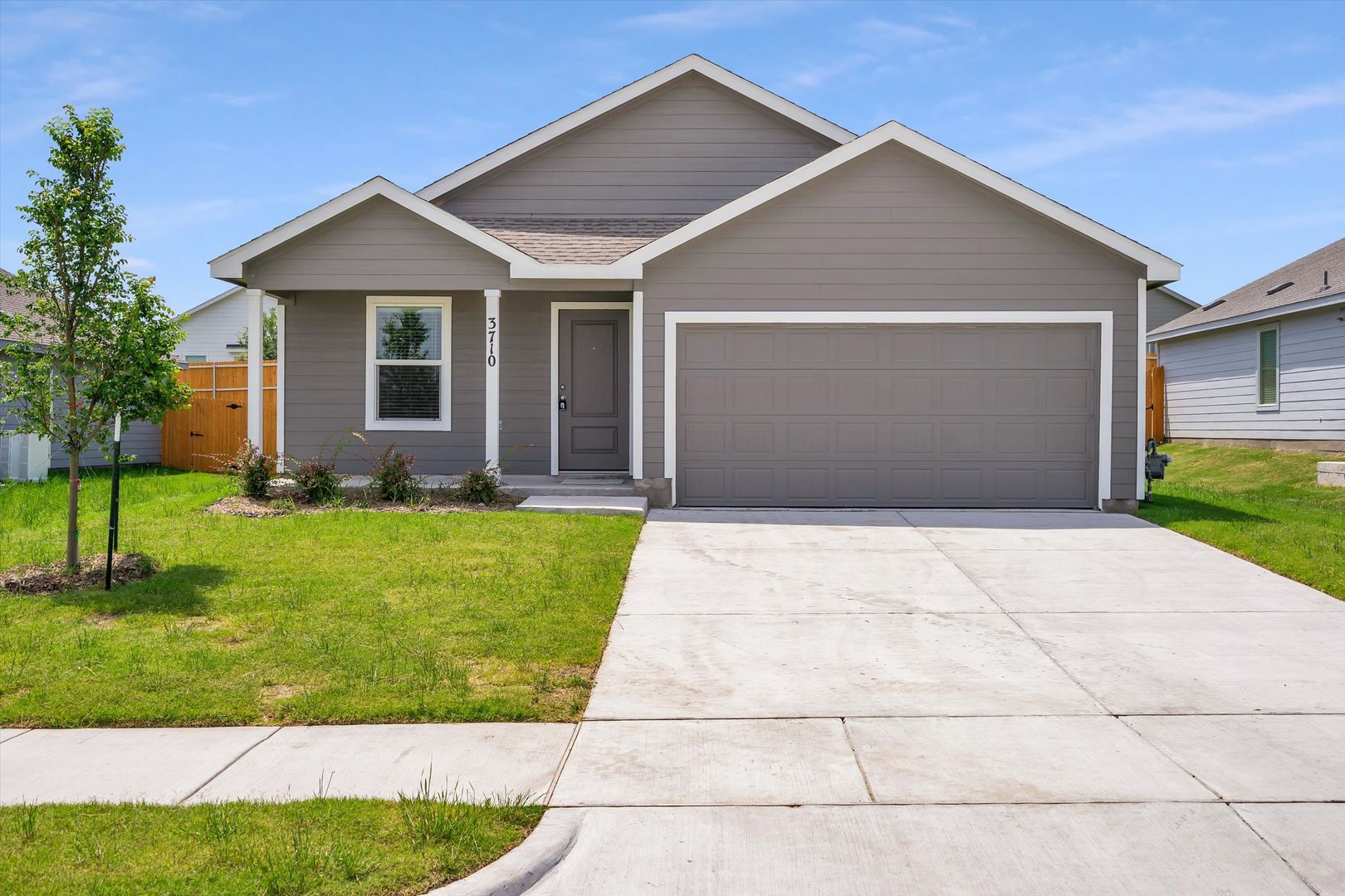 Sherman House: 3710 Oleander Place