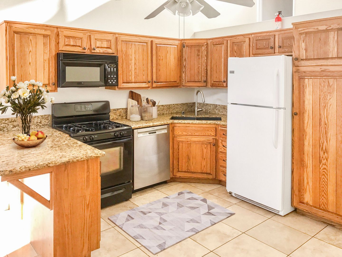Escondido House: 360 S. Hickory St. Unit 12