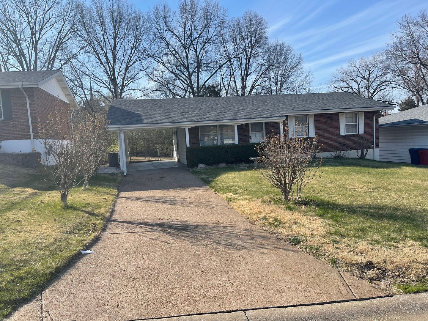 St Louis House: 11001 Acton Dr.