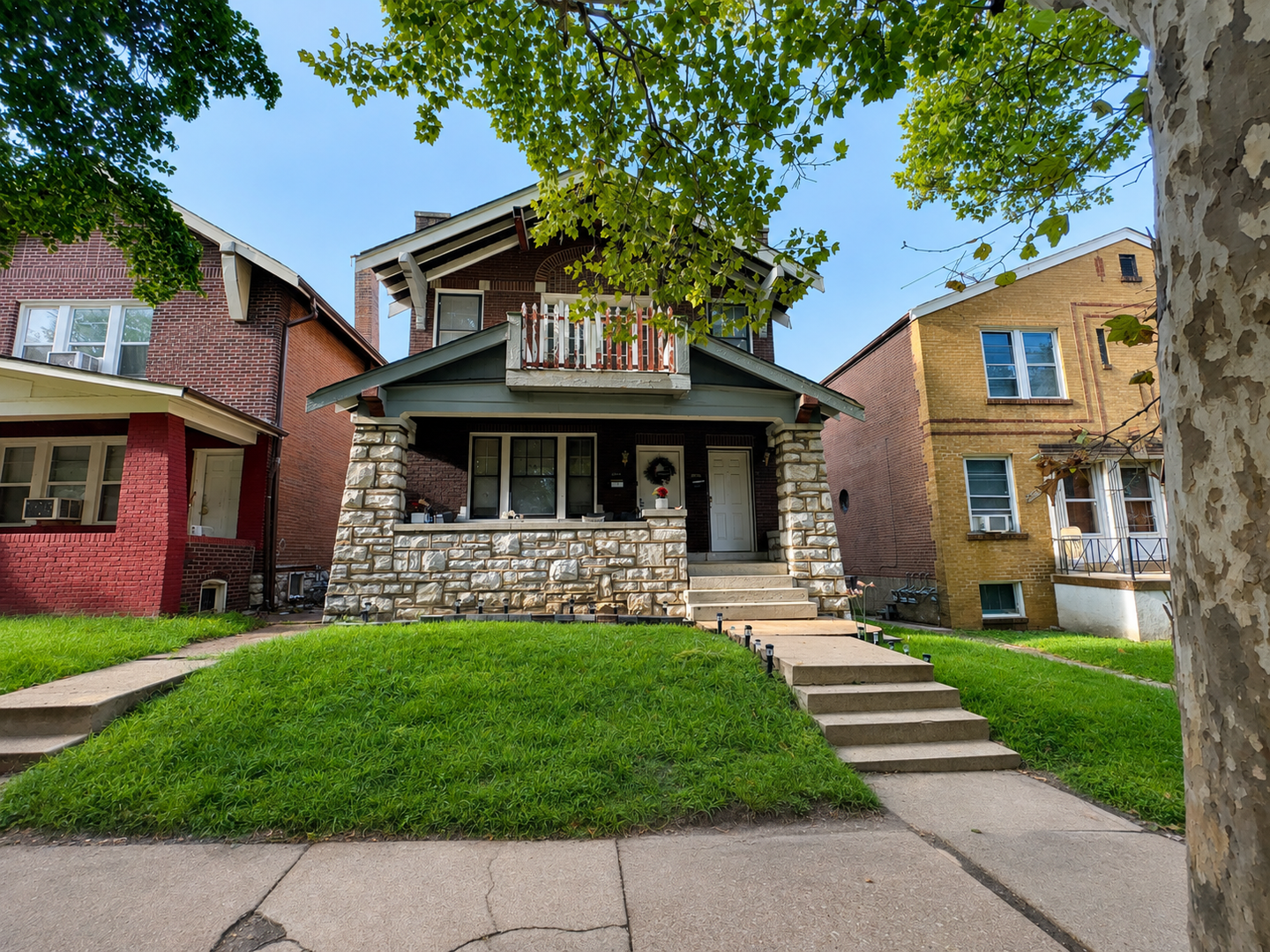 St. Louis Apartment: 3632 Phillips Place