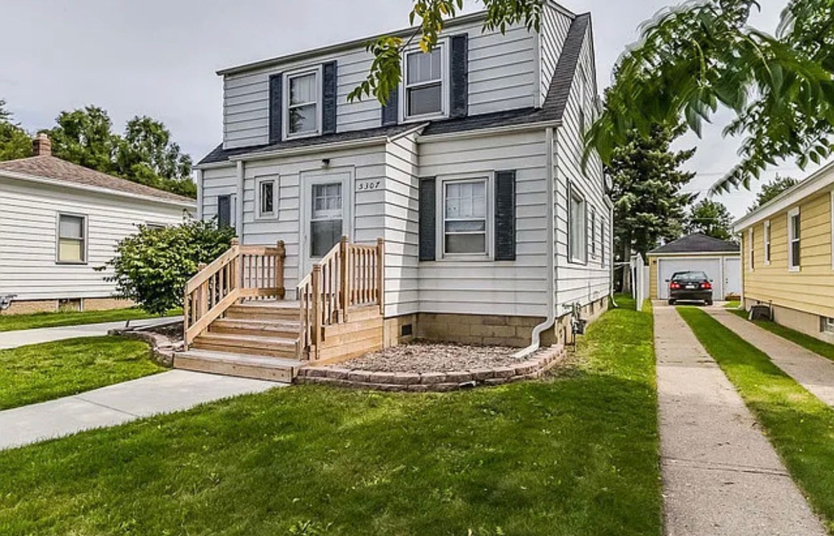 Kenosha Apartment: 5307 32nd Ave