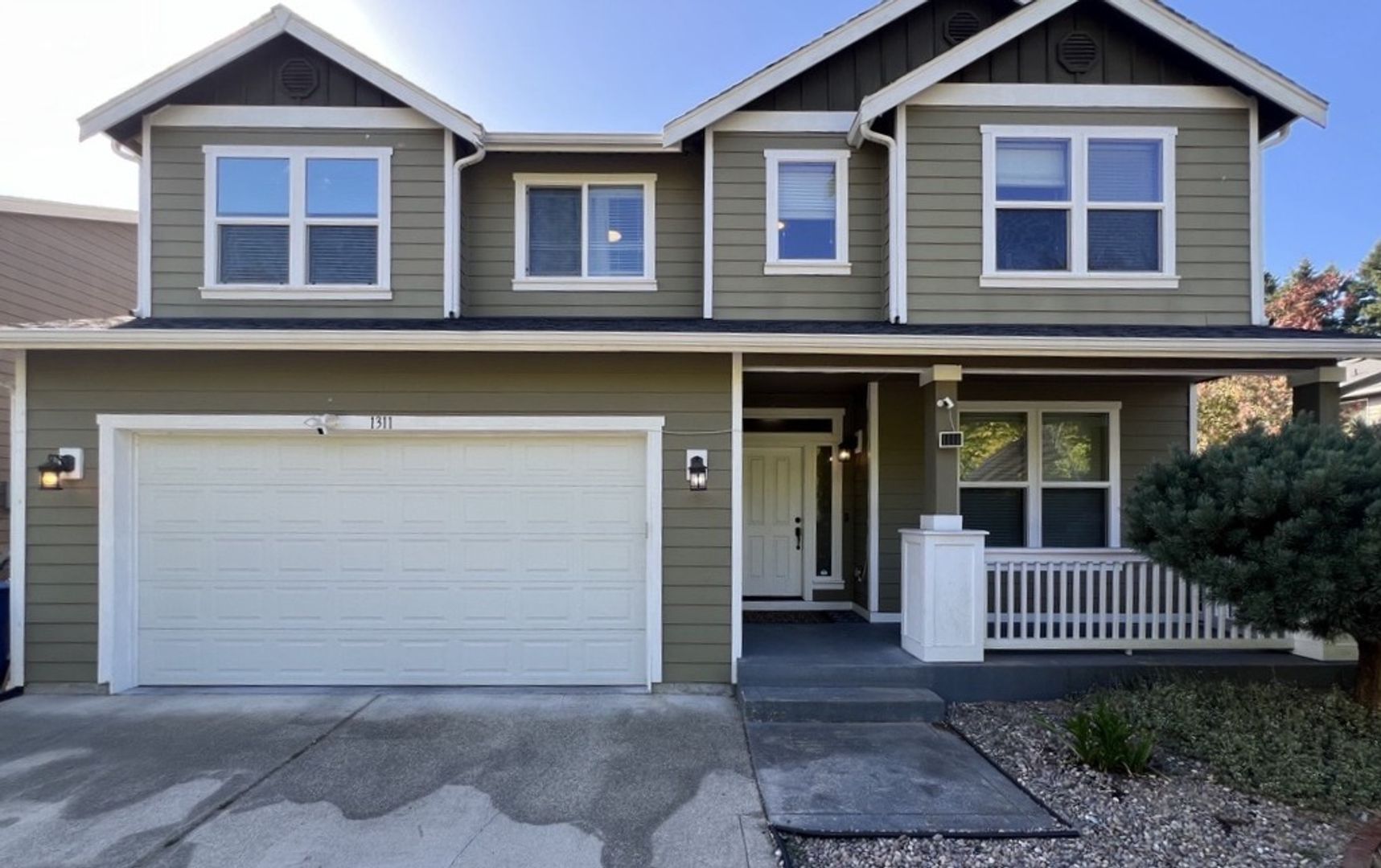 Olympia House: 1311 Smith Ct SE