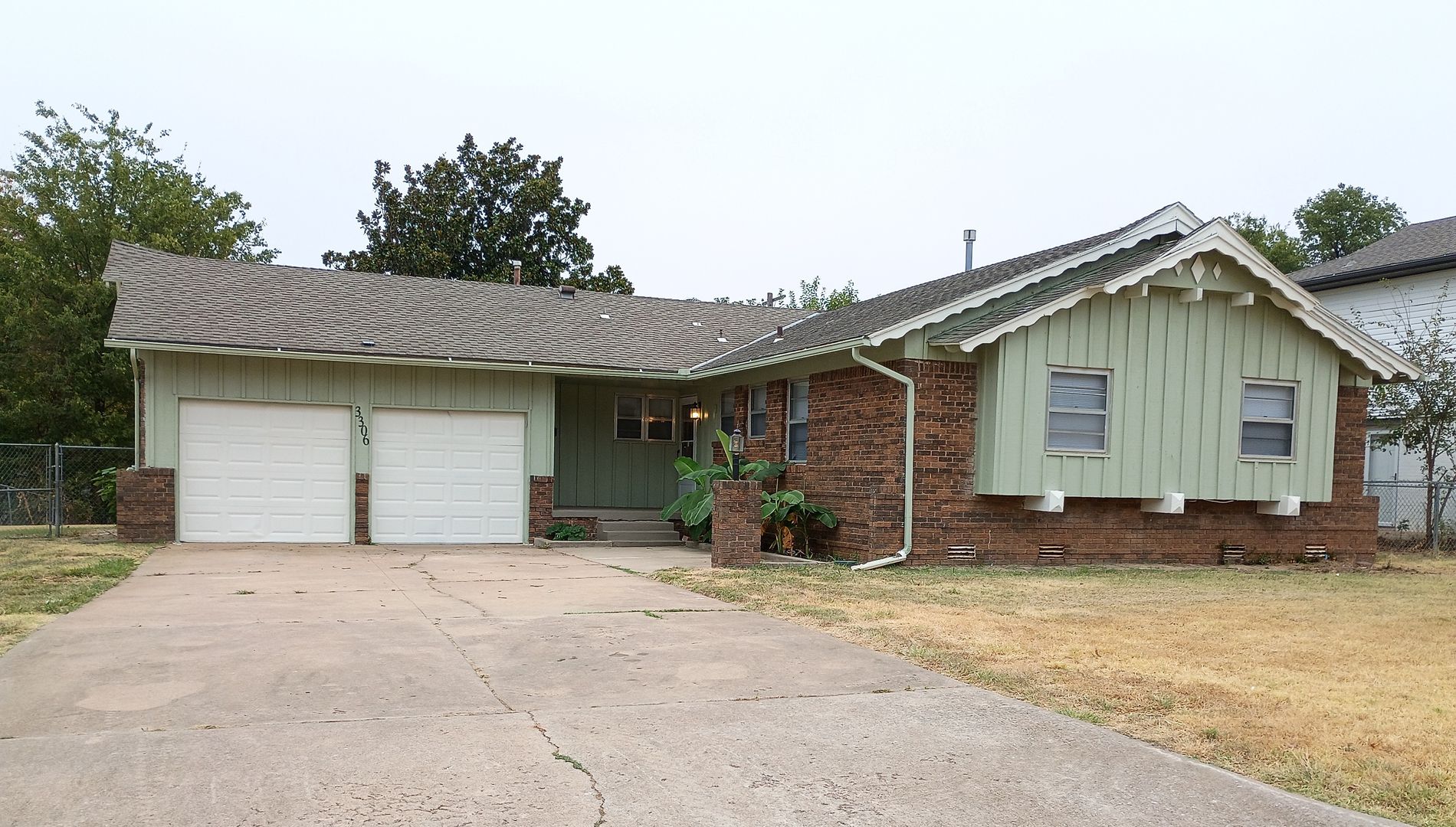 Midwest City House: 3306 Mockingbird Lane