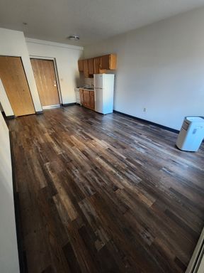 112 N 5th St - 208
