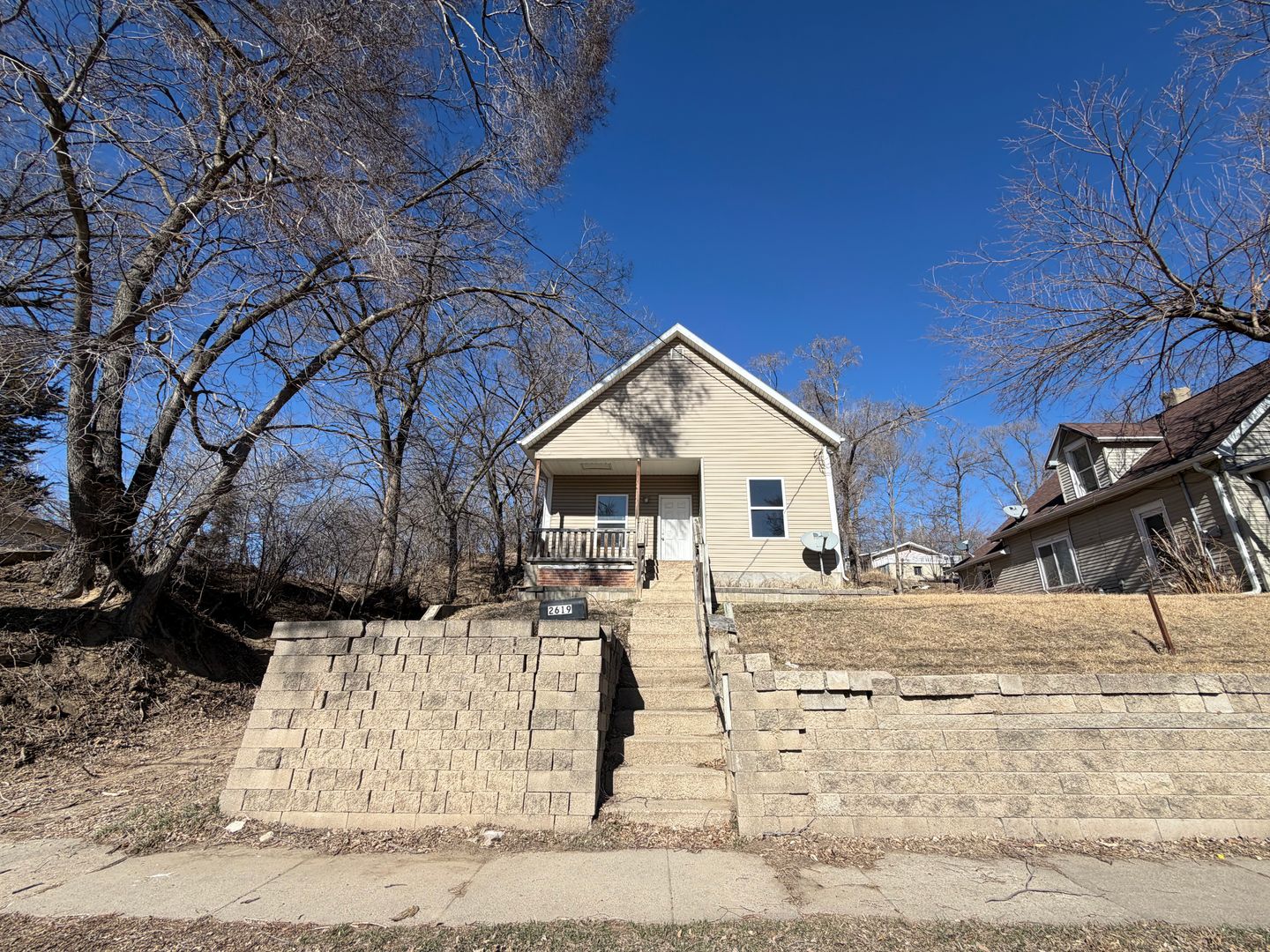 Sioux City House: 2619 10th Street