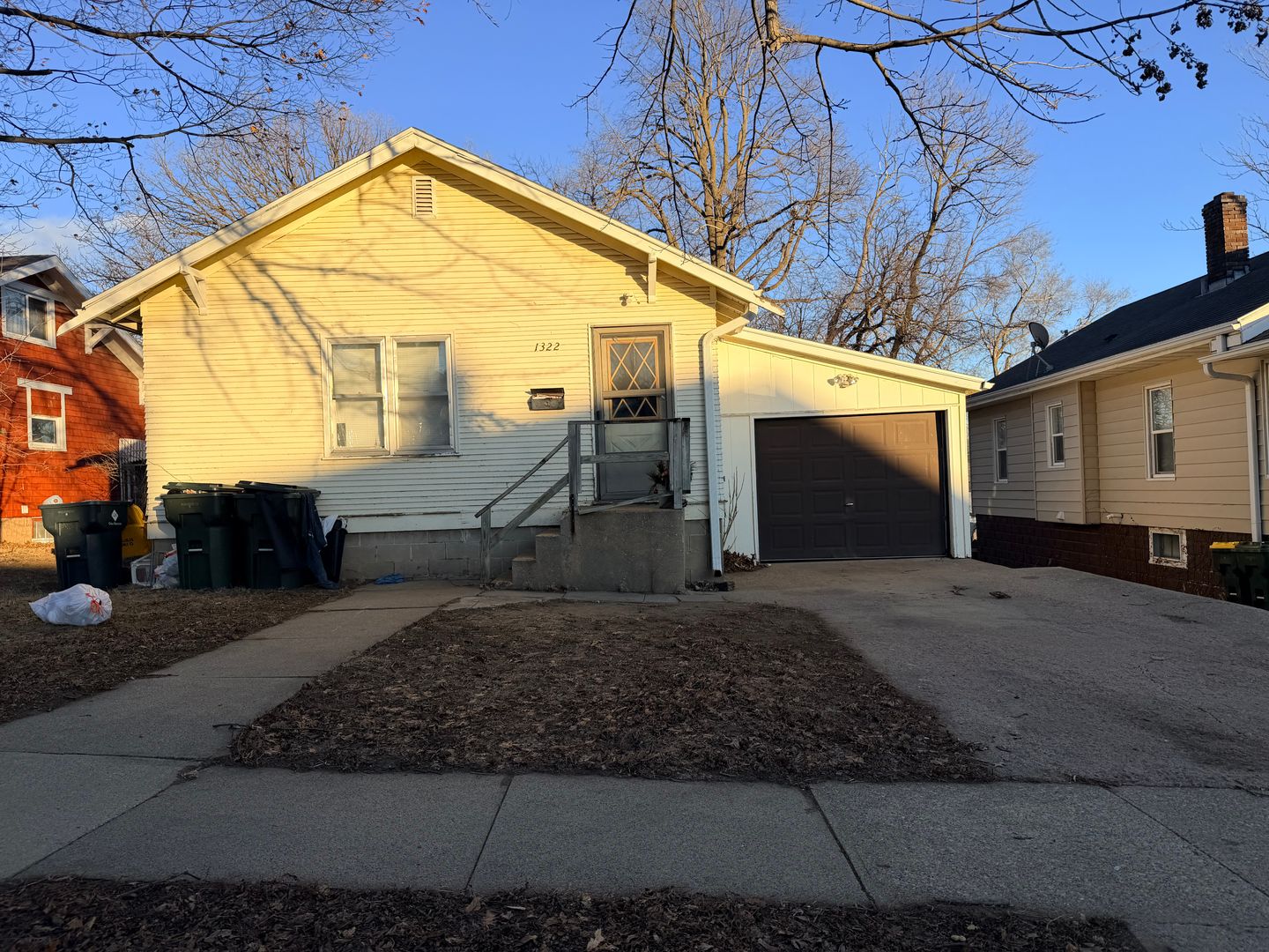Sioux City House: 1322 S Cornelia St