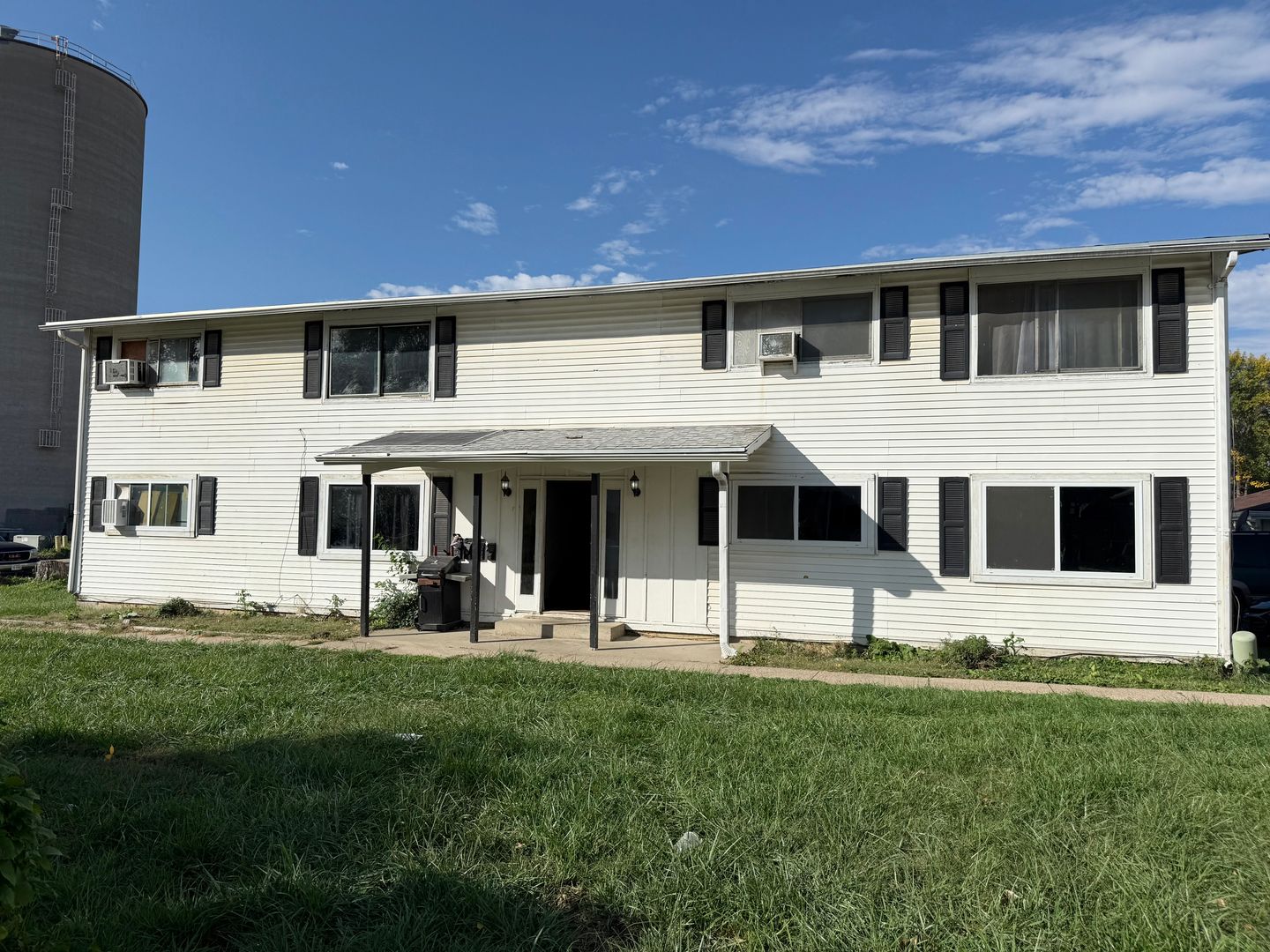 South Sioux City Apartment: 419 W 27th