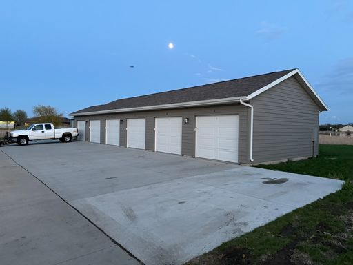 1030 Tanner Court - Storage Unit/Garage #6 - 1030 Tanner Ct