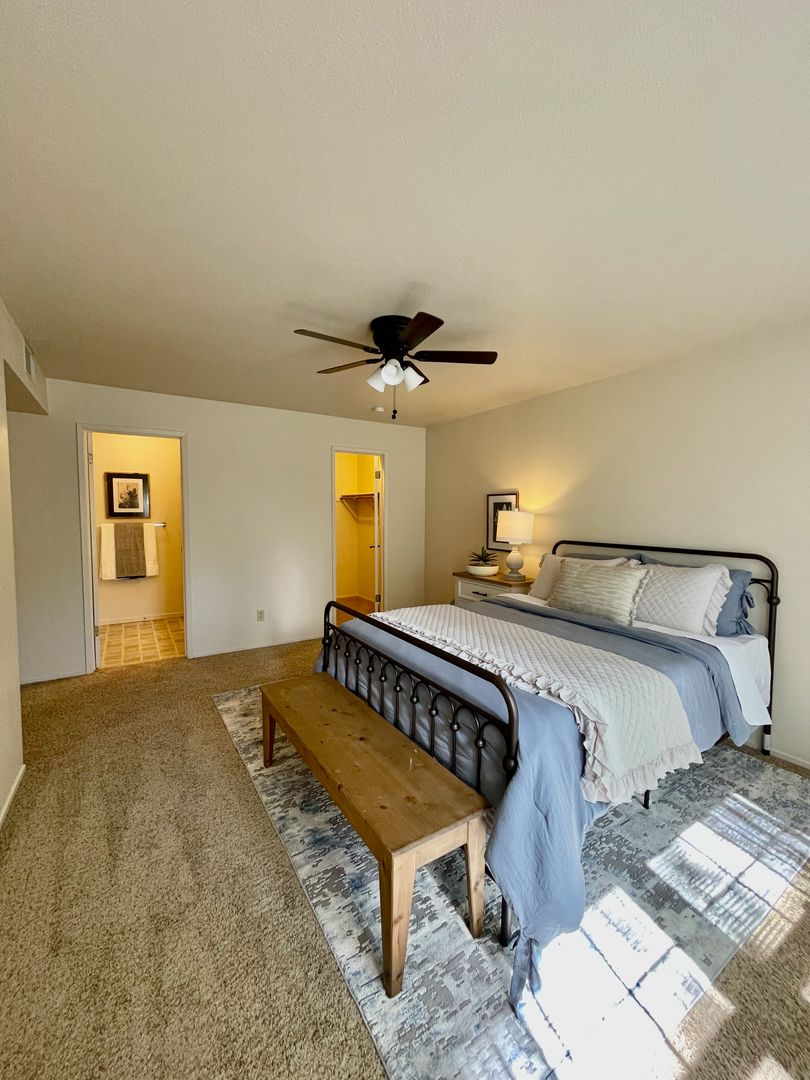 Oak Meadow Apts, Chico, CA 95928