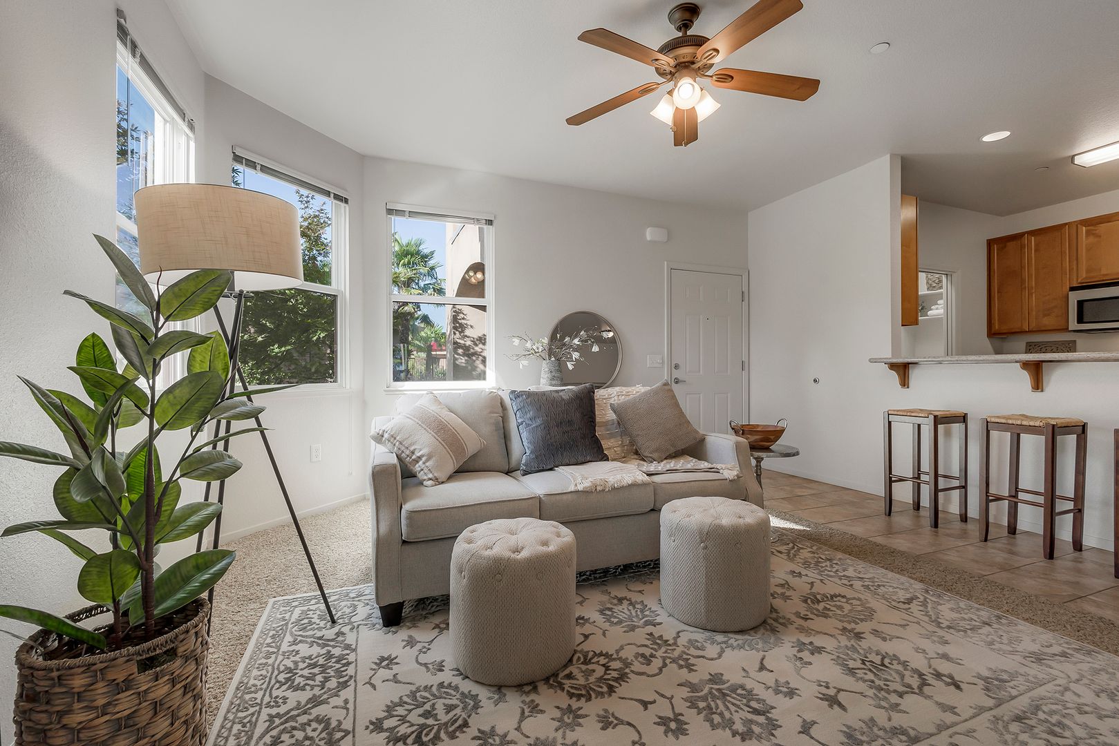 Chico Apartment: 101 Risa Way