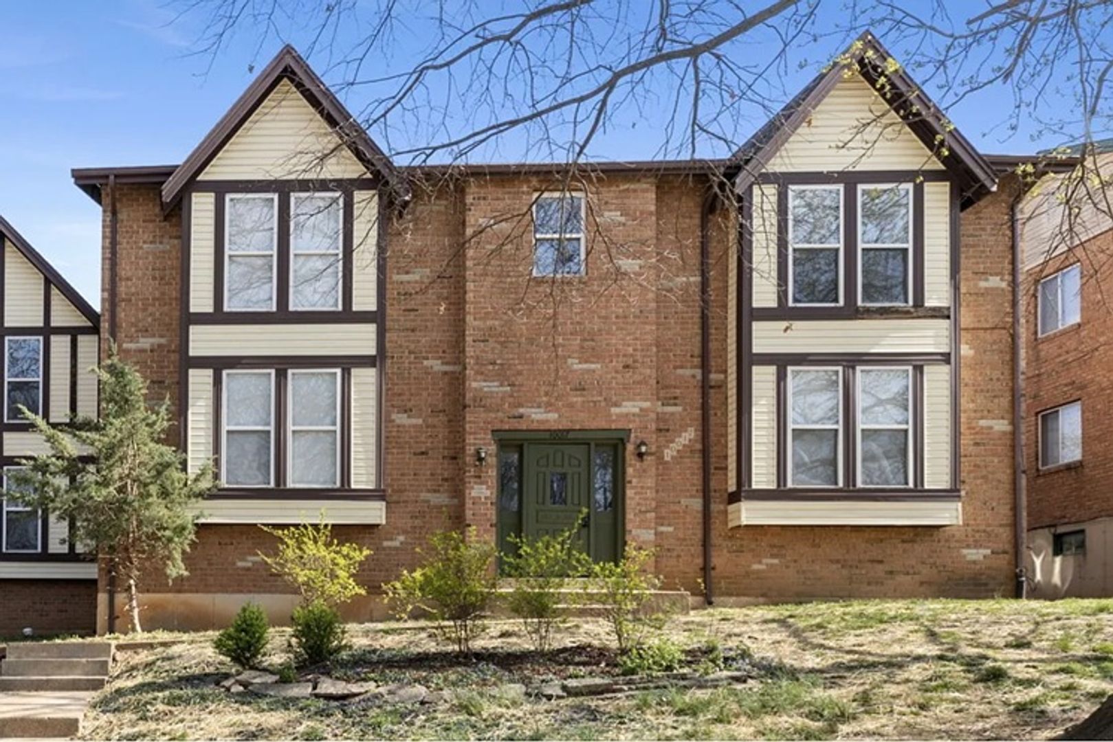 St. Louis Apartment: 10017-10021 Rodium Dr.