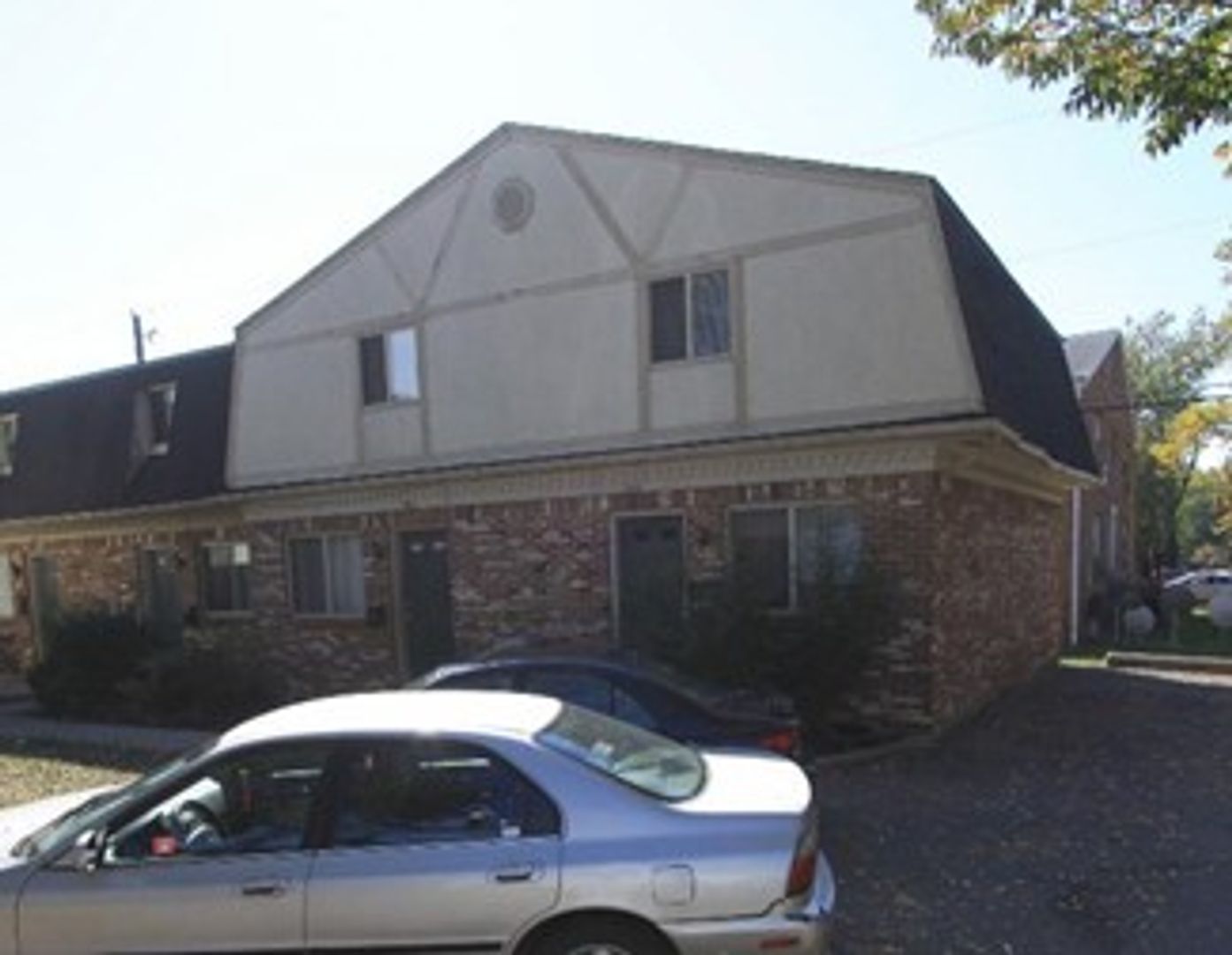 Columbus Apartment: 3160 Riverview Circle