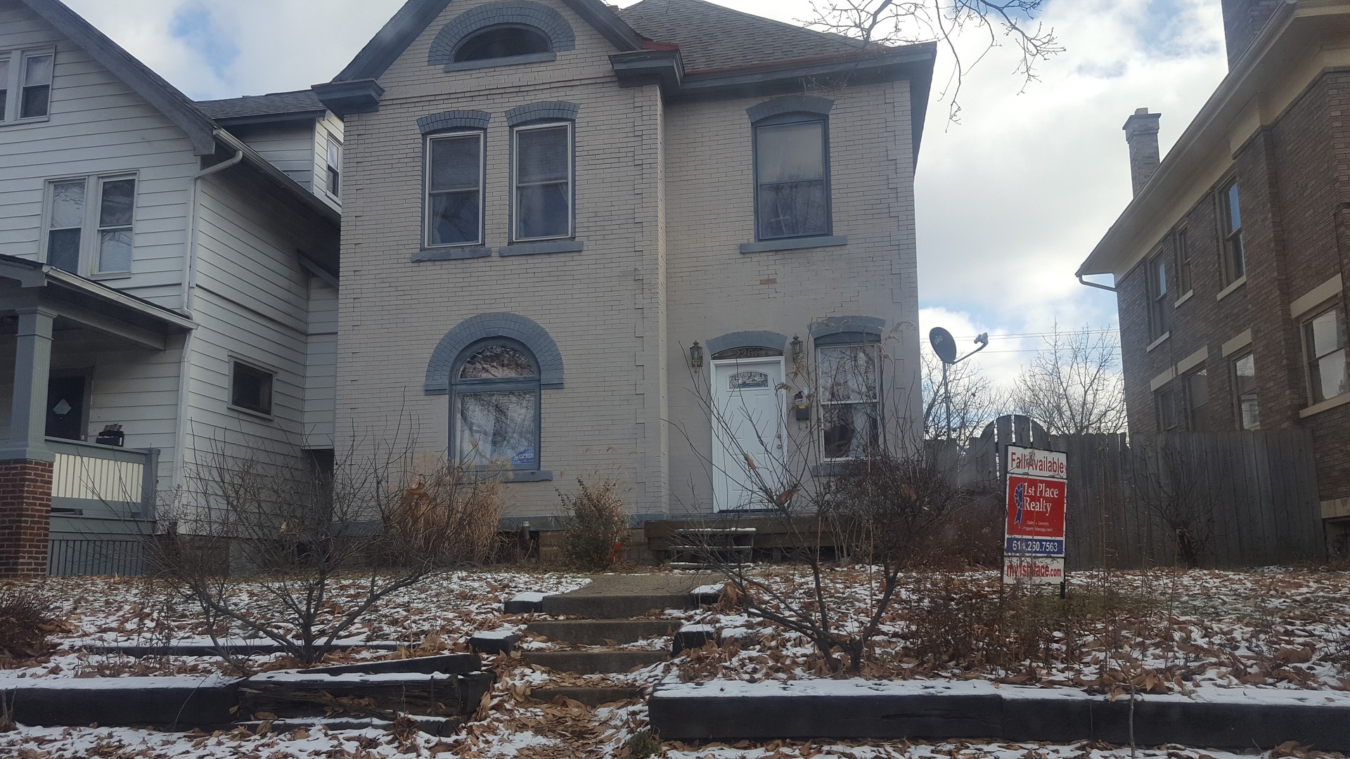 columbus House: 2266 N 4th St