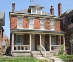 Columbus Apartment: 330 W Hubbard