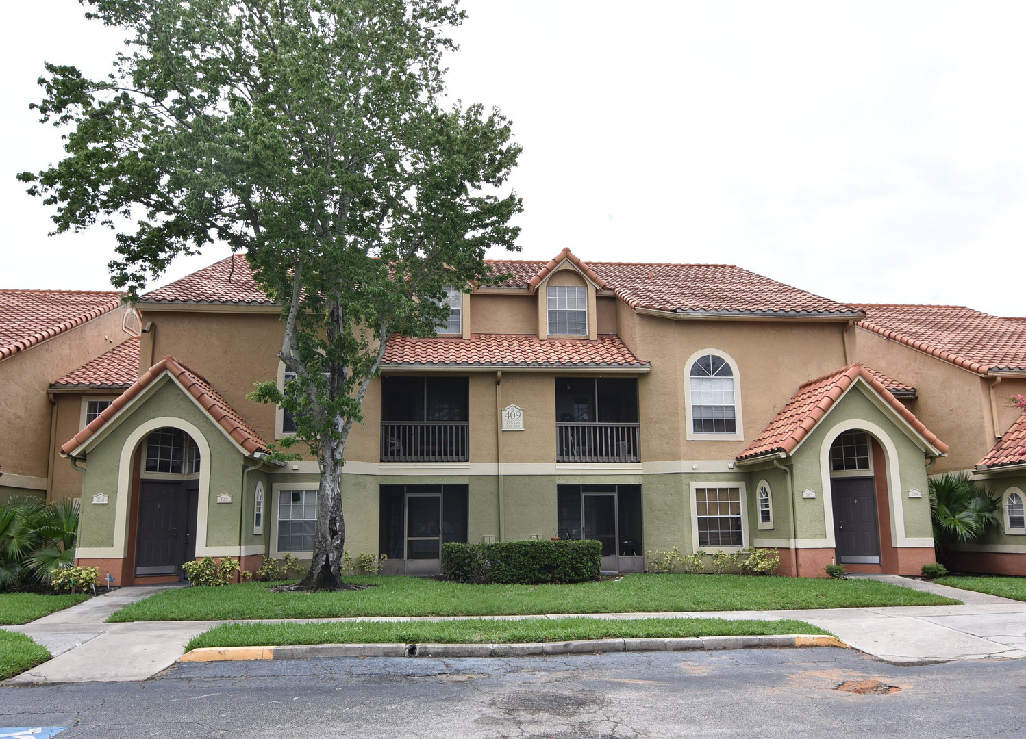 Kissimmee Condo: 409 Fountainhead Circle #234