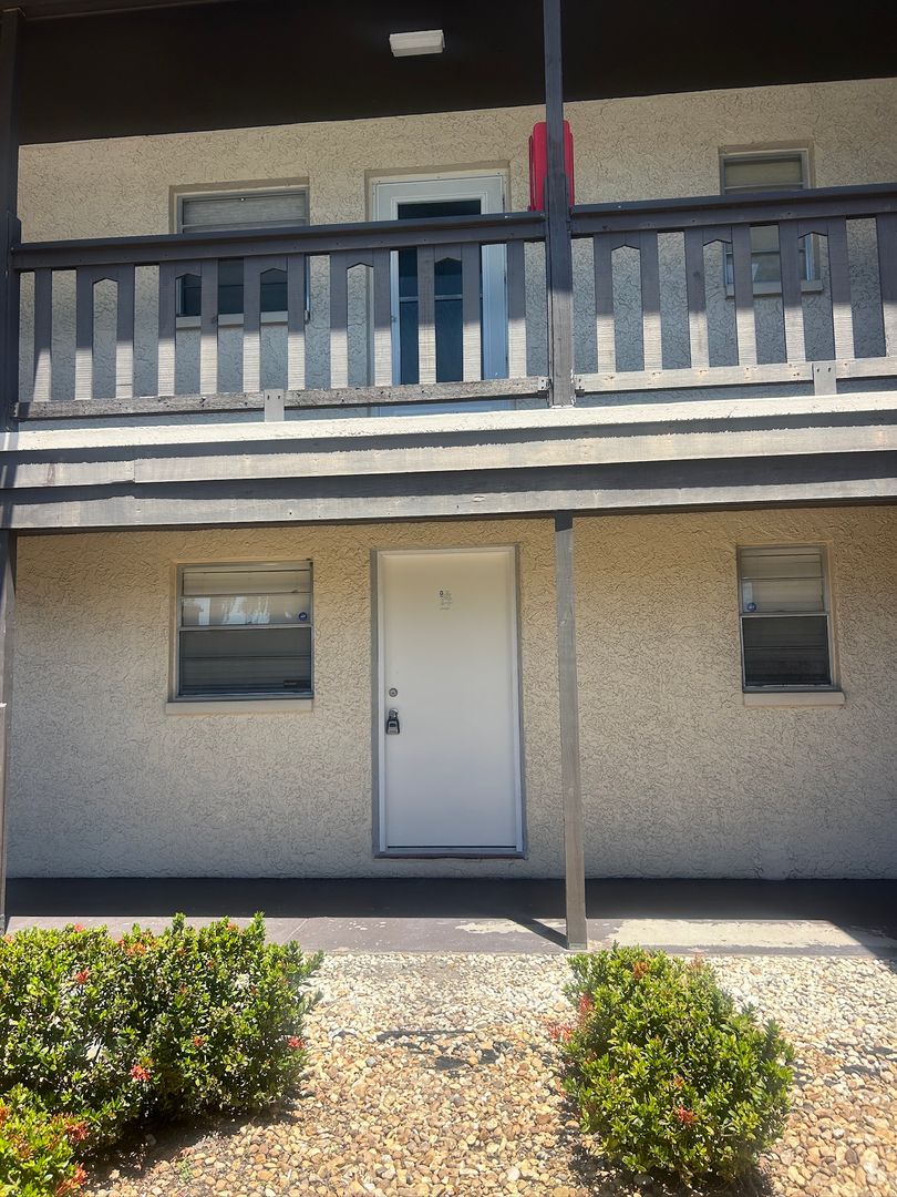 New Port Richey Condo: 4901 Onyx Ln #102