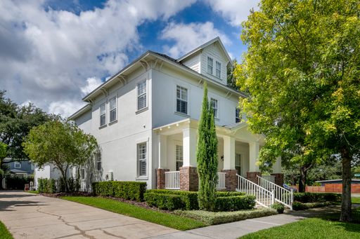 Baldwin Park Beauty! 3 bed/2.5 bath Pool Home! AVAILABLE OCTOBER 15th! – photo 1