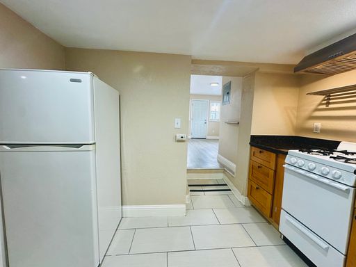 504 32nd Street, Oakland, CA 94609