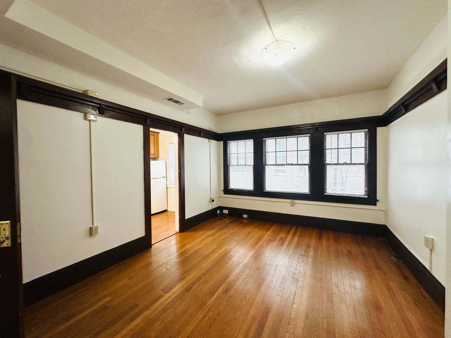 Berkeley Apartment: 2539 Durant Ave