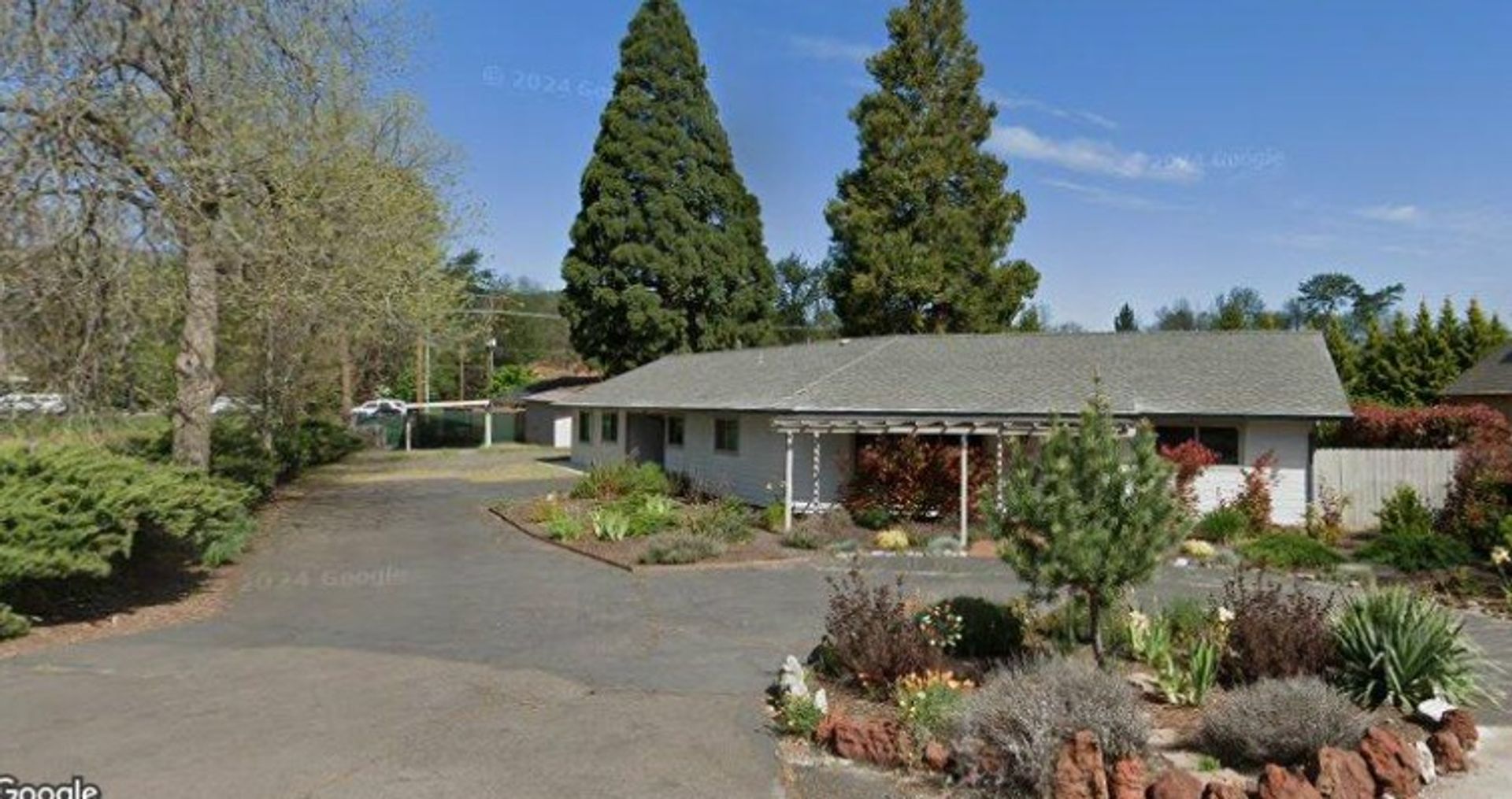 Jacksonville House: 335 Shafer Lane - Unit A