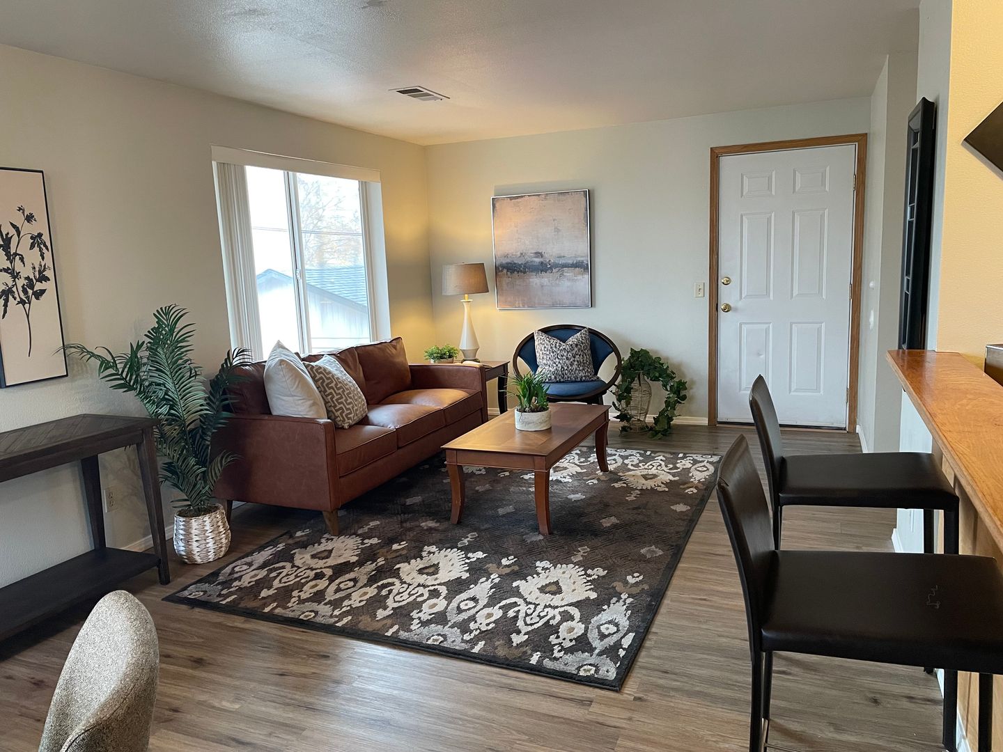 Medford Apartment: Medford 97501