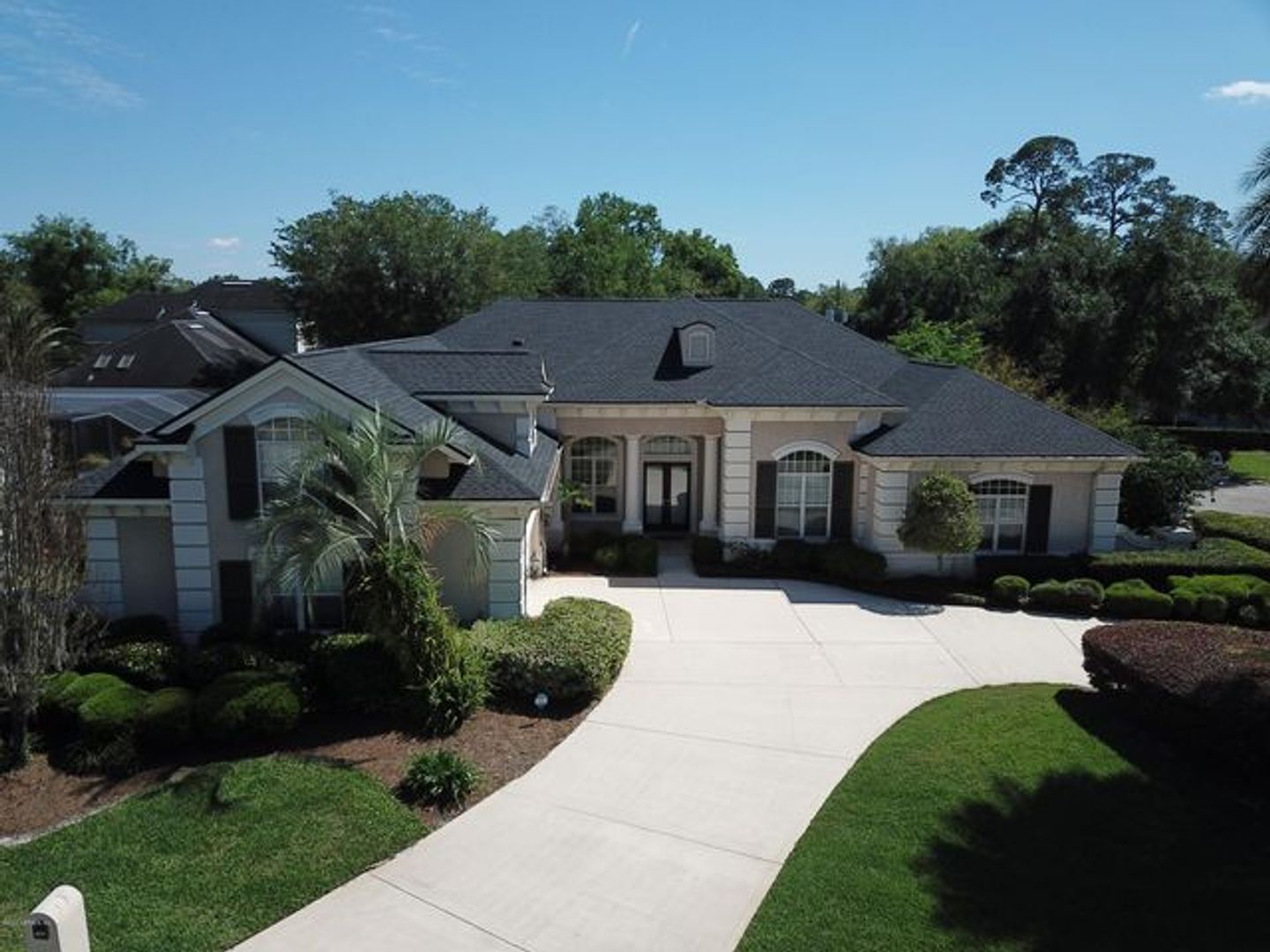 Jacksonville House: 3668 Windmoor Drive